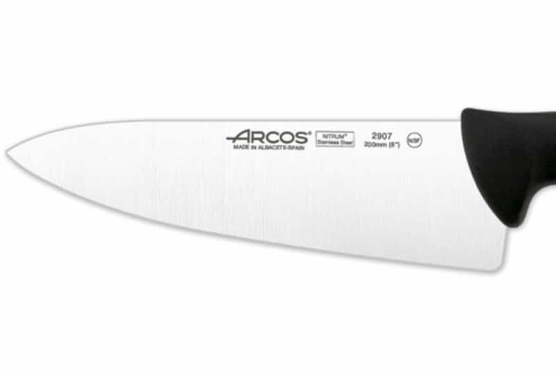 Μαχαίρι Του Σεφ Φαρδύ Μαύρη Αντιβακτηριδιακή Λαβή 20cm Arcos – Cookla Home